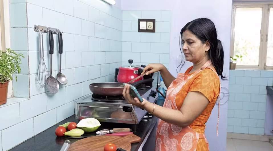 Looking for a Cook Near Me in Patna? Here's How to Find a Verified One